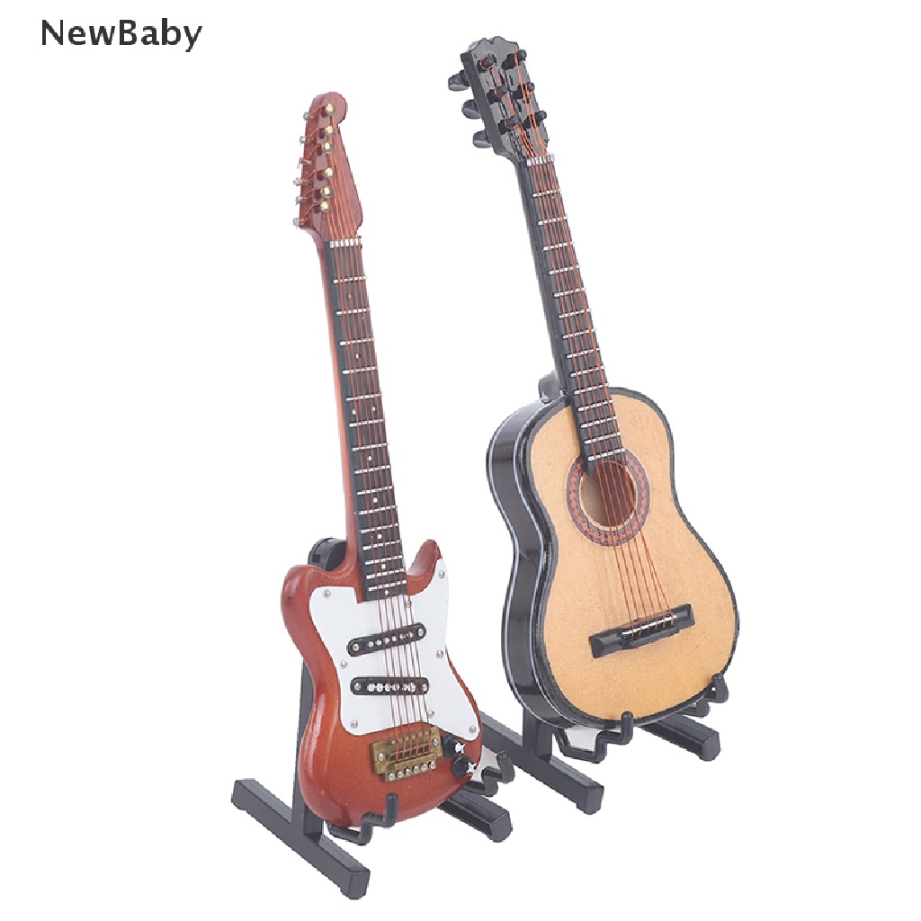 Mainan Miniatur Gitar Elektrik Bahan Kayu Skala 1: 6 Dengan Stand Untuk Aksesoris Rumah Boneka