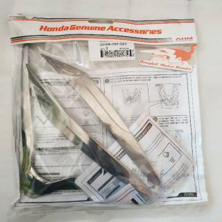 Garnish Headlight Hiasan Lampu Depan Honda PCX 150 K97 Ori Garnish Headlight Hiasan Lampu Depan Honda PCX 150 K97 Ori