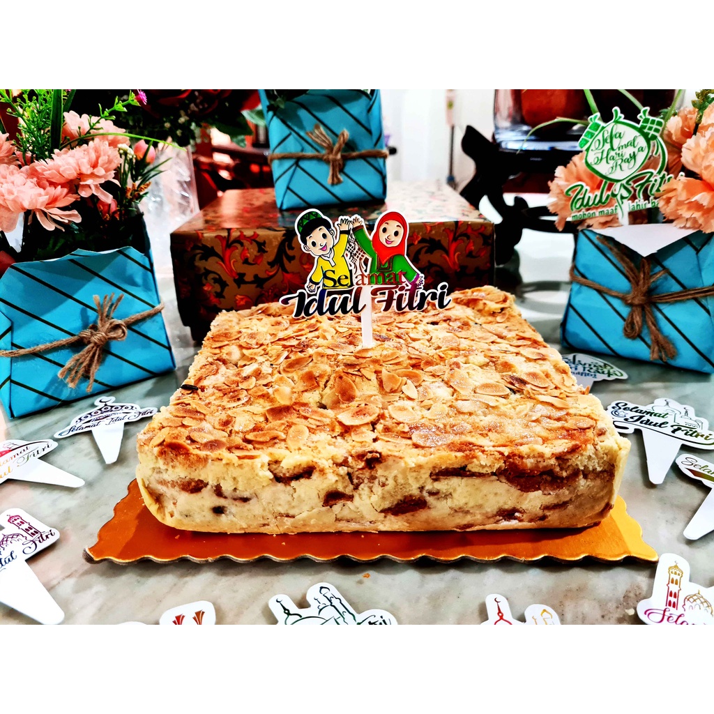 

Kue Kurma Apel Almond - Idul fitri - ultah - New year - pesta - arisan - cake halal - hampers
