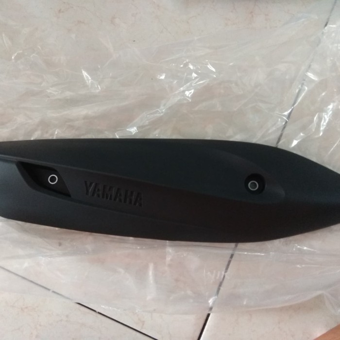 COVER TUTUP PROTECTOR MUFFLER PELINDUNG KNALPOT YAMAHA MIO J SOUL GT 115 FINO FI 115 HITAM AKSESORIS