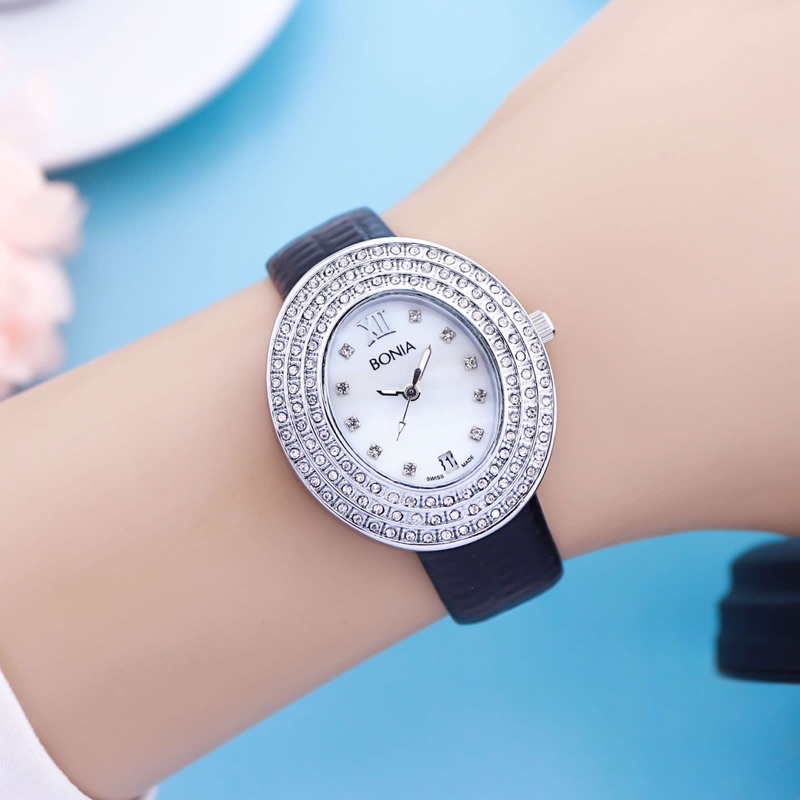 jam tangan permpuan oval permata tali kulit merek bonia