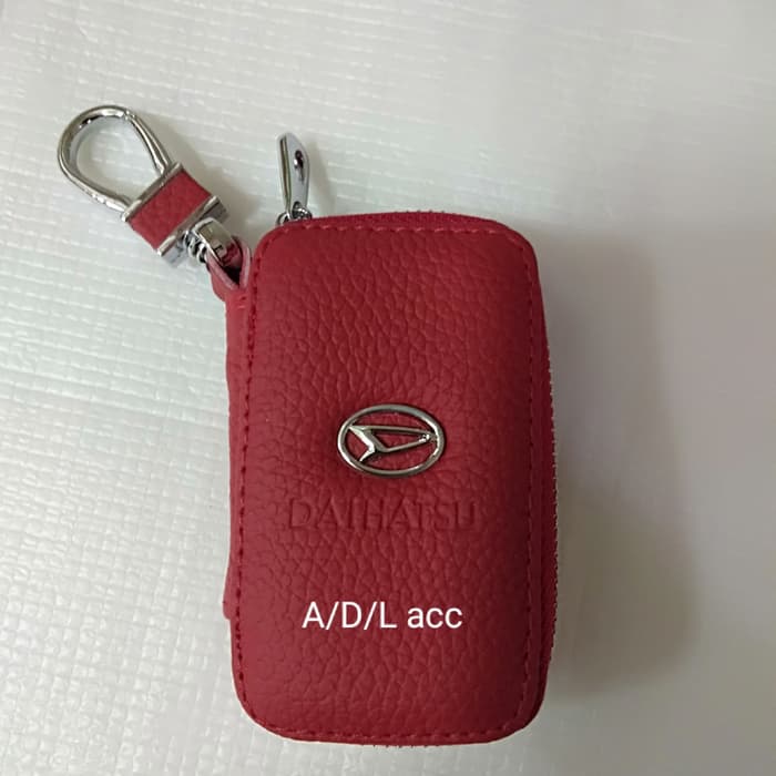 Dompet KULIT Stnk plus gantungan kunci MOBIL logo Daihatsu merah HITAM CREAM