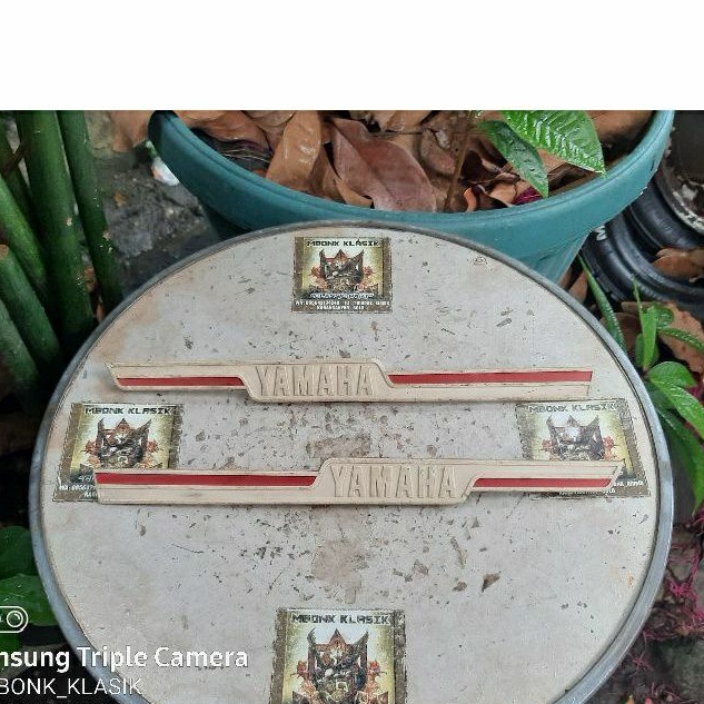 emblem tangki v80 super deluxe robot ORIGINAL emblem yamaha v80 robot super deluxe emblem v80 robot