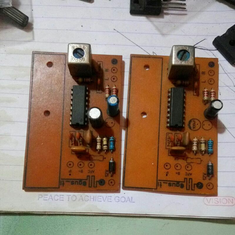 pcb Tuser radio fm