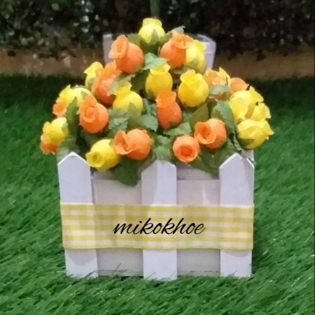 Bunga Pajangan Hiasan Meja Rose Orange Yellow