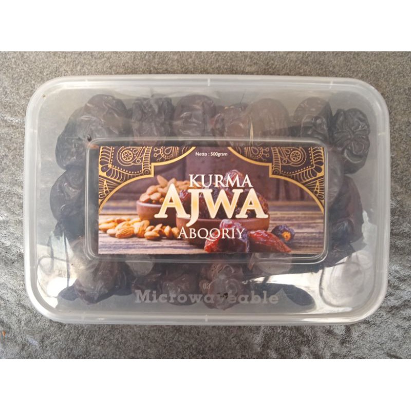 

Kurma Ajwa Premium Asli Madinah 500 gr / Murah Bandung