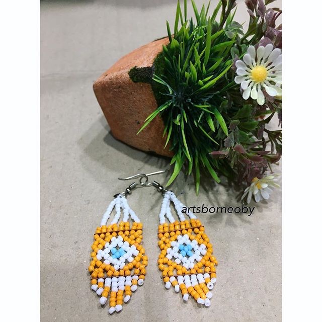 ANTING MANIK ETNIK