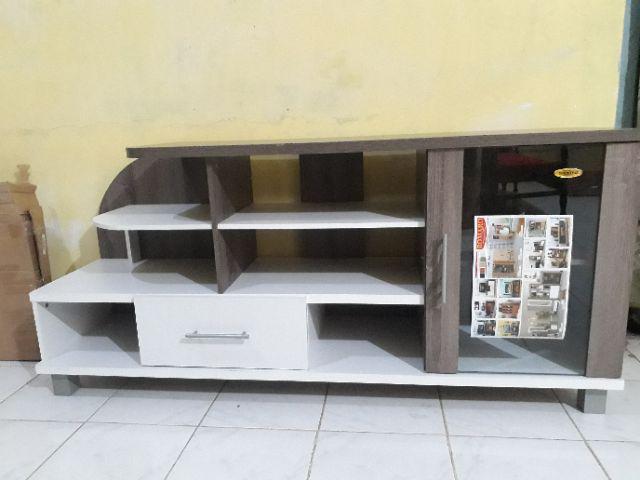 Meja Tv / Rak Tv Romaro 0816