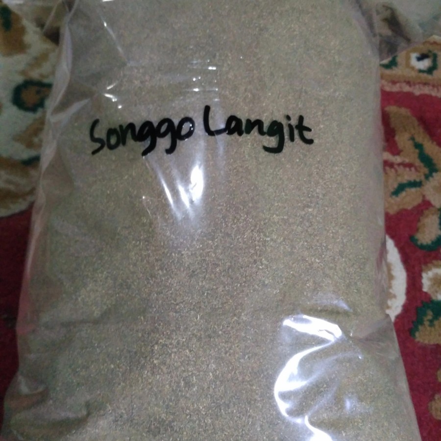 

Songgo Langit Kering Bubuk 500 g / Daun Tanaman Songgo Langit herbal