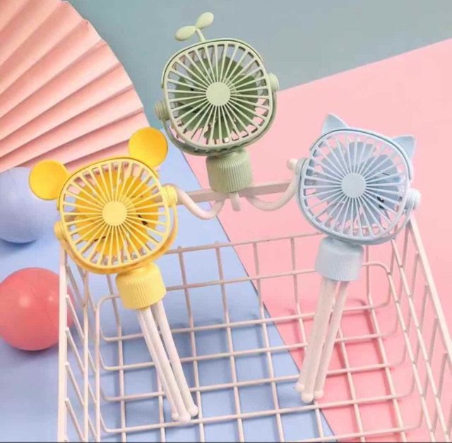 Kipas Mini USB Fan / Kipas Kecil Portable / Kipas Genggam Karakter Cas Model Tentakel Lampu LED 3 Ke