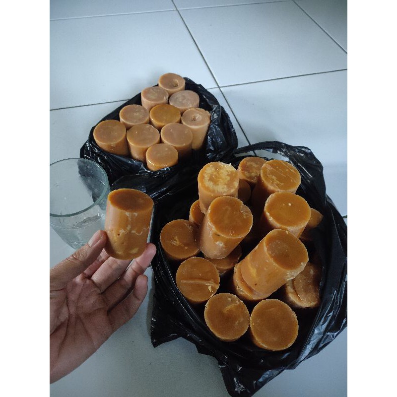 

Gula Beureum/ Gula Aren/ Gula Kawung