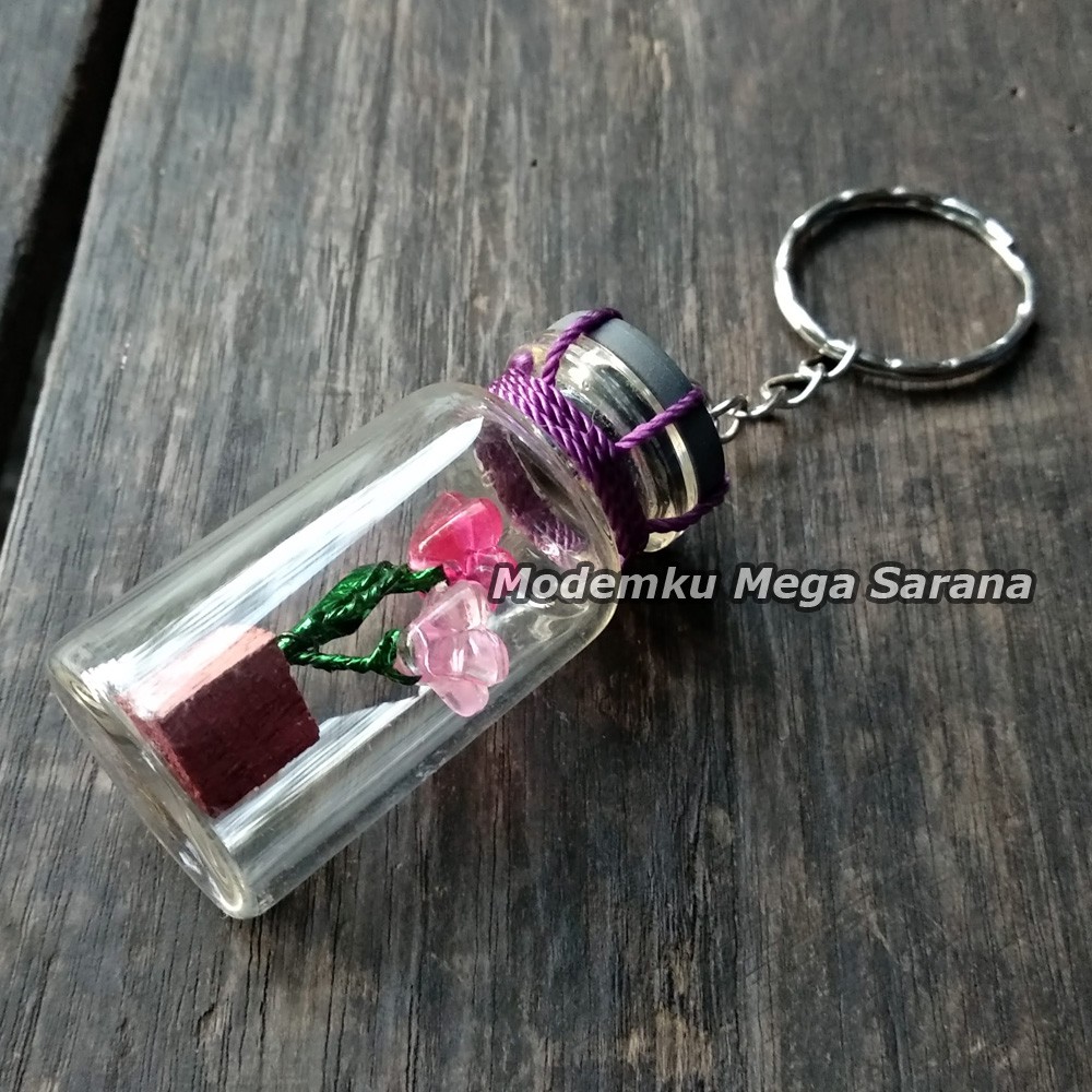 Souvenir Gantungan Kunci Bunga Dalam Botol