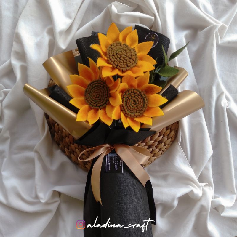 BUKET BUNGA MATAHARI FLANEL/BUKET FLANEL/BUKET BUNGA/BUKET WISUDA