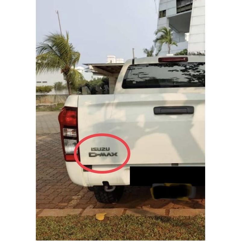 Emblem Isuzu Dmax untuk bagasi Isuzu Dmax original size