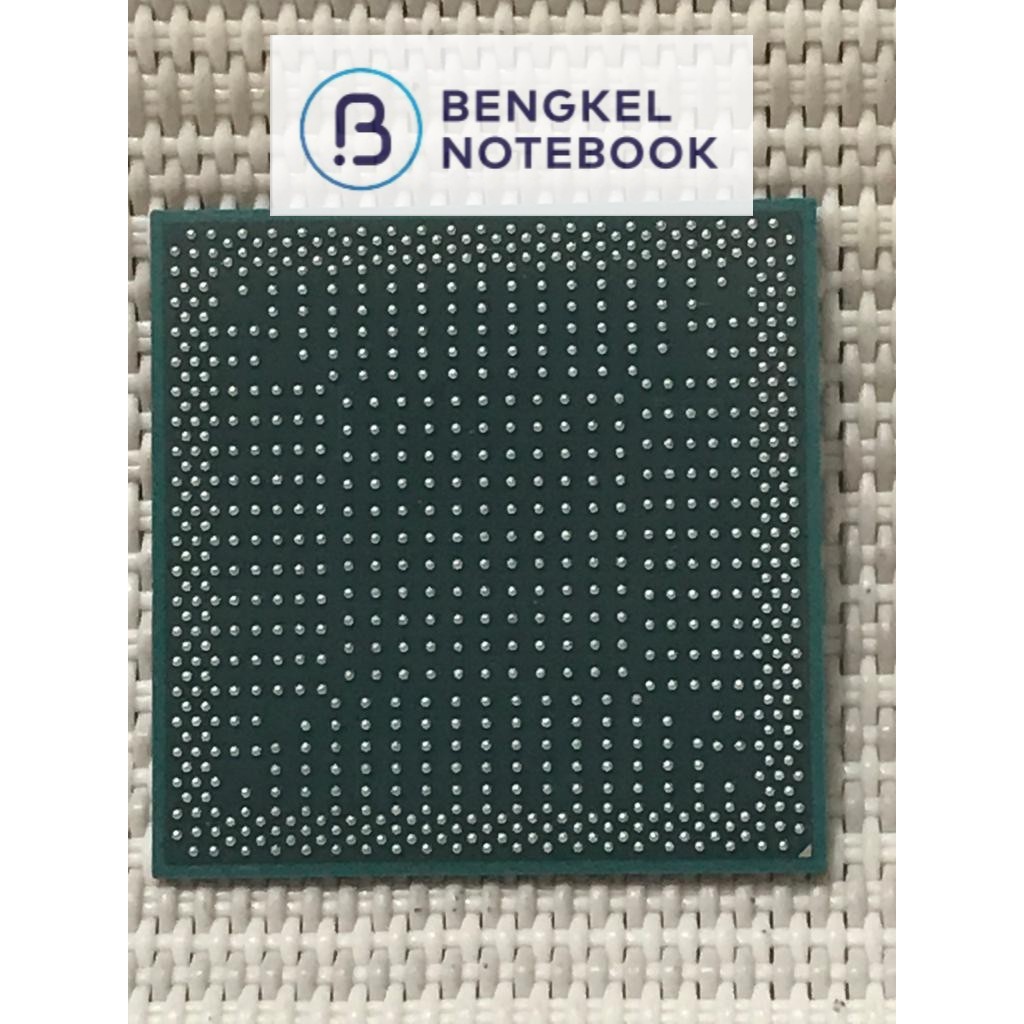 AMD EM900EANN23AC Reball J