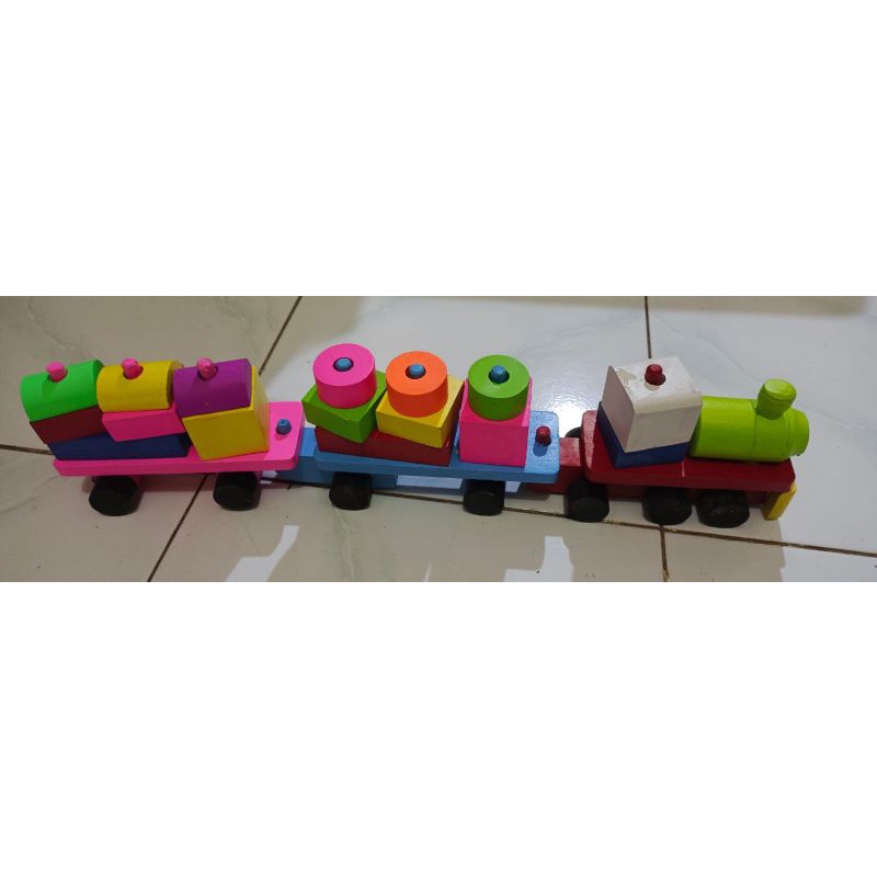 alat peraga edukatif balok kayu kereta kotak pas menara donat hitung meronce buah motorik kawat pasa