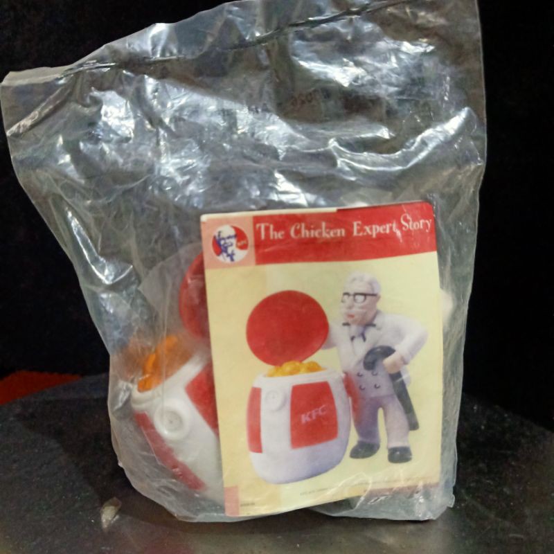 KFC Colonel Sanders Chicken Expert Story #4 MIP