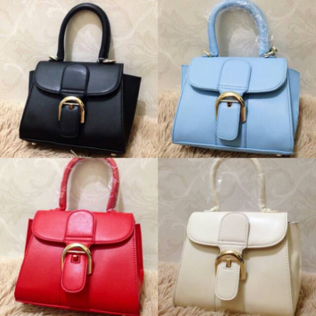 Delvaux Import