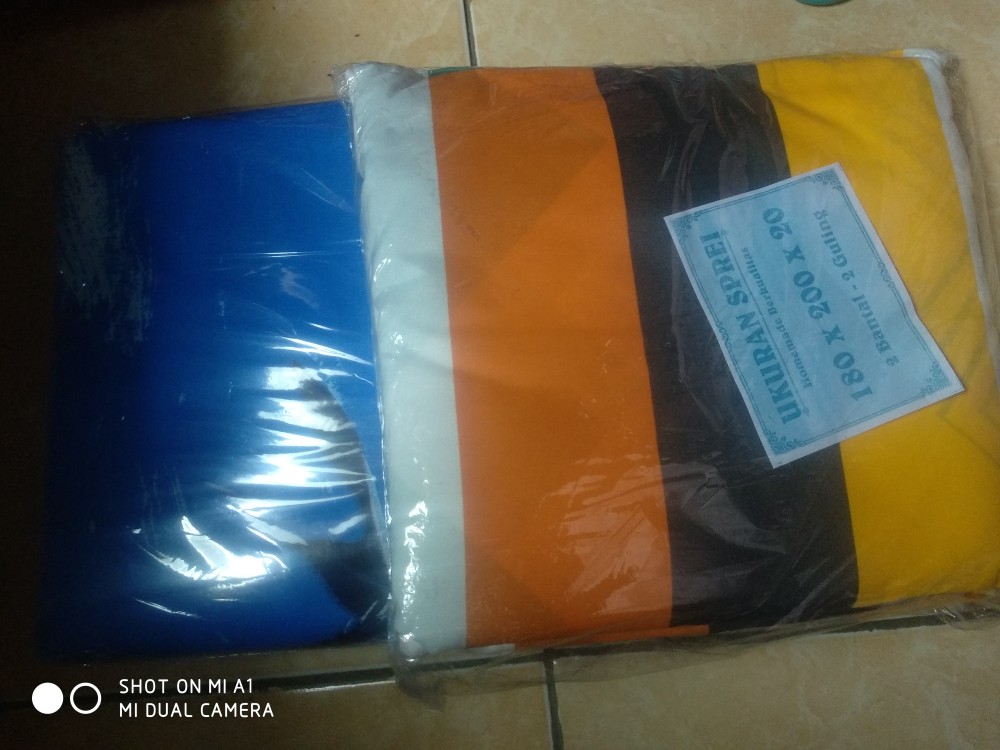 Sprei Rainbow Uk 100, 120, 160, 180, 200