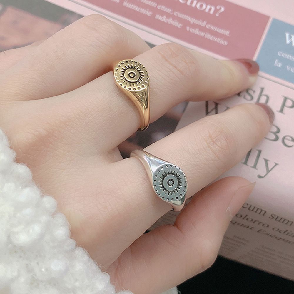 Needway  Gothic Finger Rings Vintage Sun Aesthetic Rings Eye Gift Flower Face Exaggeration For Men Women Fashion Jewelry