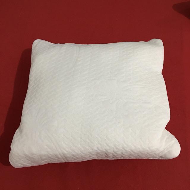 Bantal Sofa (latex)