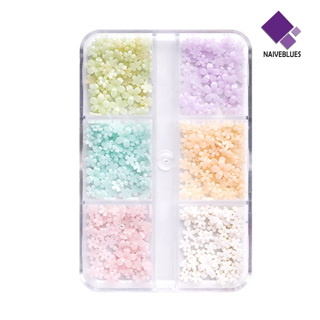 Naiveblue &gt; Set Manik-Manik Bentuk Hati / Bunga 3D Untuk Dekorasi Nail Art / Manicure