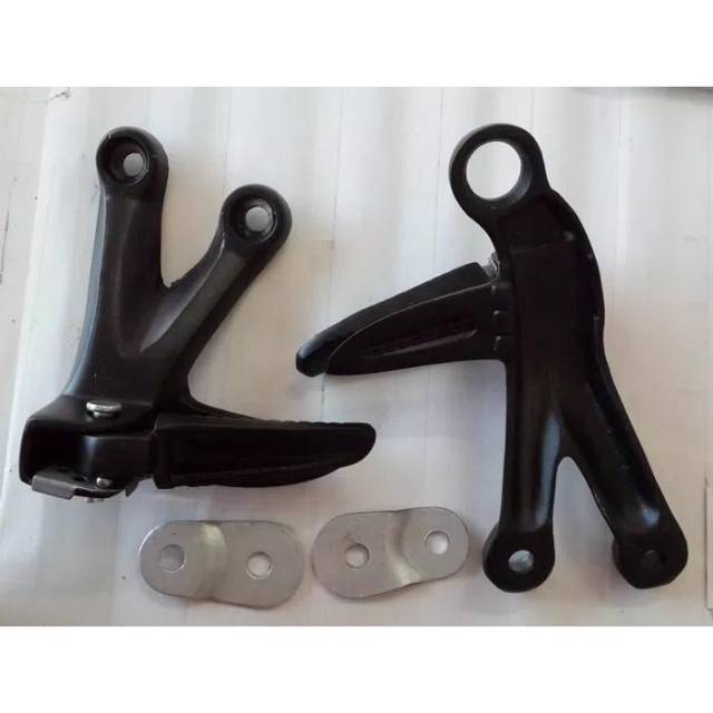 Step gantung satria fu atau step belakang satria fu