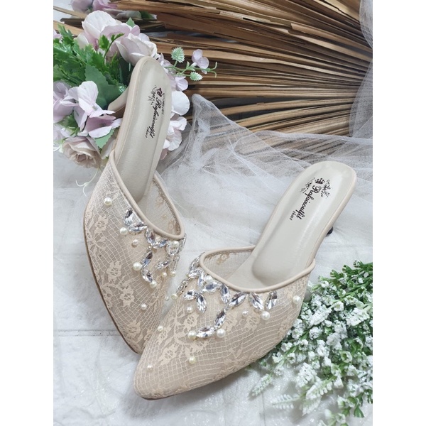 sepatu wedding cream diamont 5cm lancip