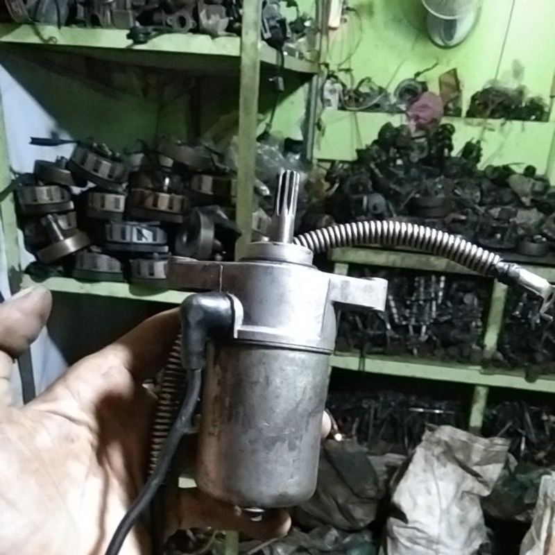 dinamu starter tornado atau kristal