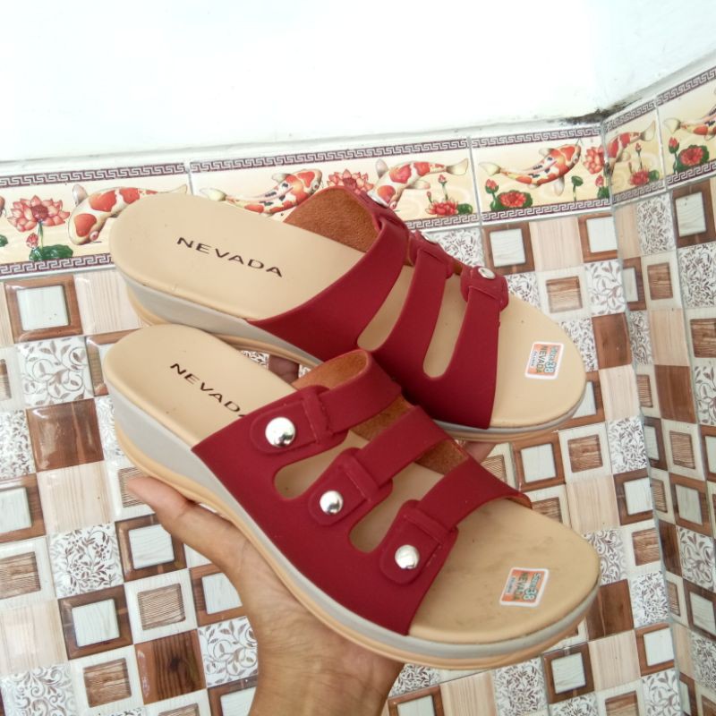 Sandal Wanita Wedges Slop NVada ST