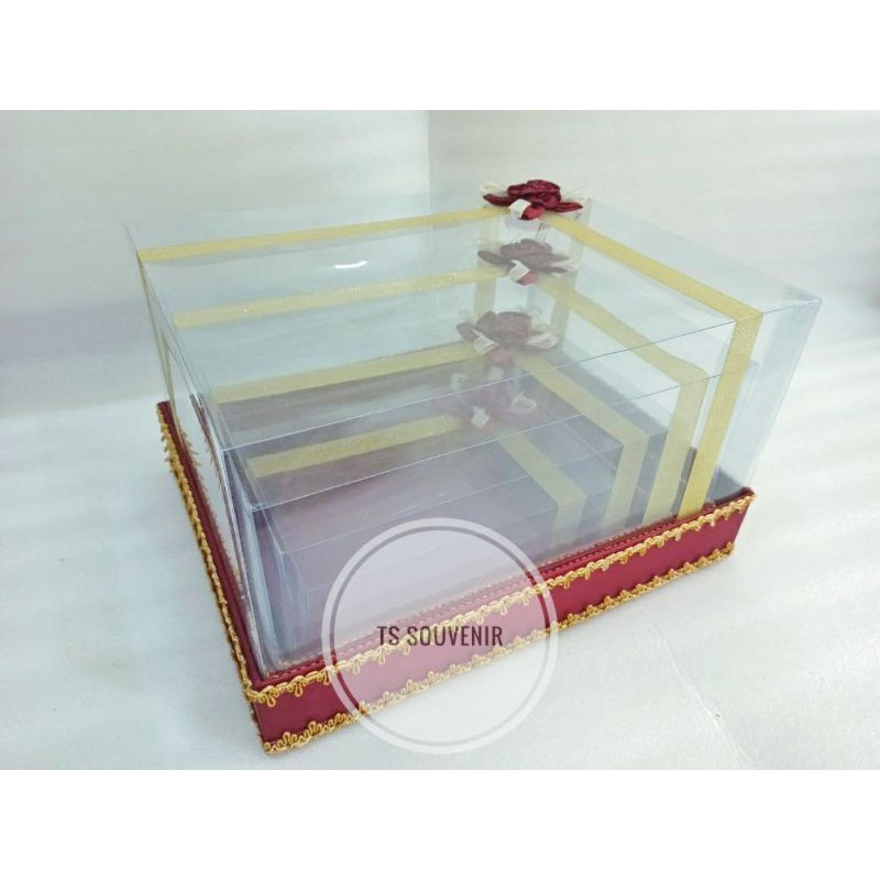 

Kotak hantaran / kotak seserahan / box hantaran full mika model list satu set maroon prodak dari fdri-store