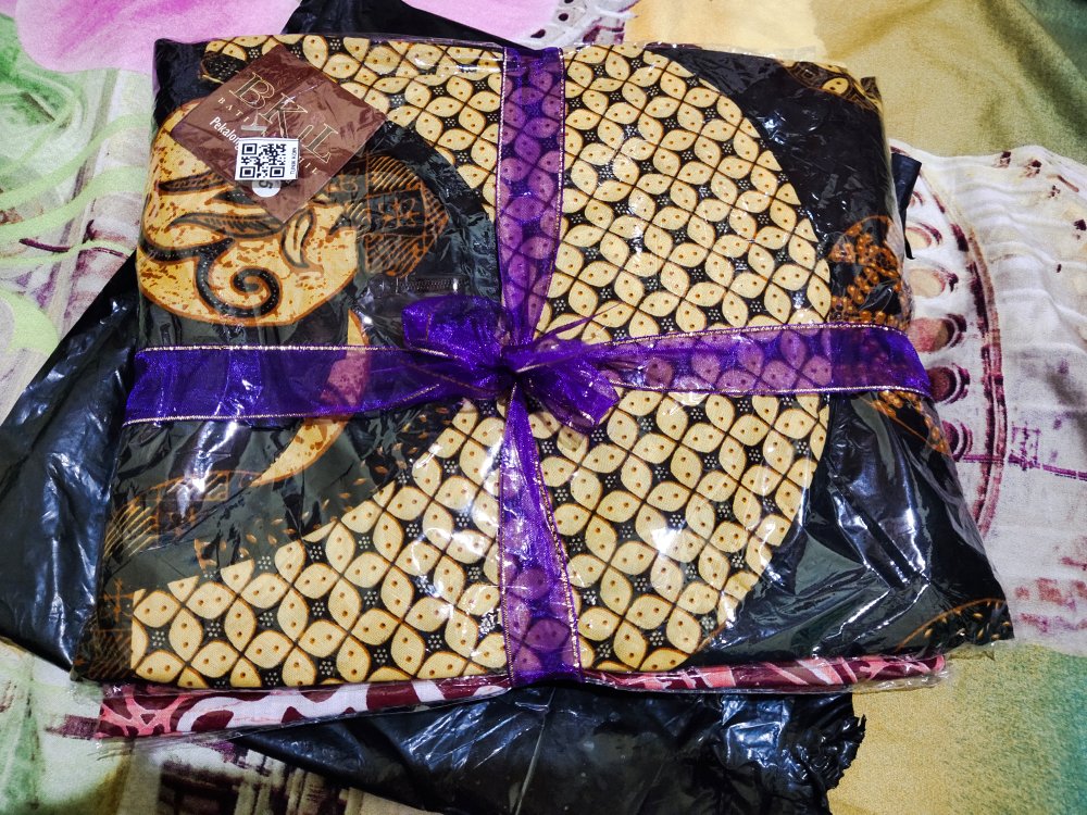 Batik Wanita Kekinian Blouse Batik Brokat Batik Kombinasi Seno Parang Susun