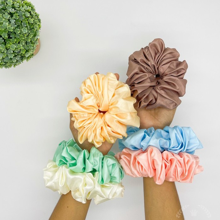 Ikat Rambut Scrunchie Satin Glossy / Scrunchie / Ikat Rambut Cepol Hijab