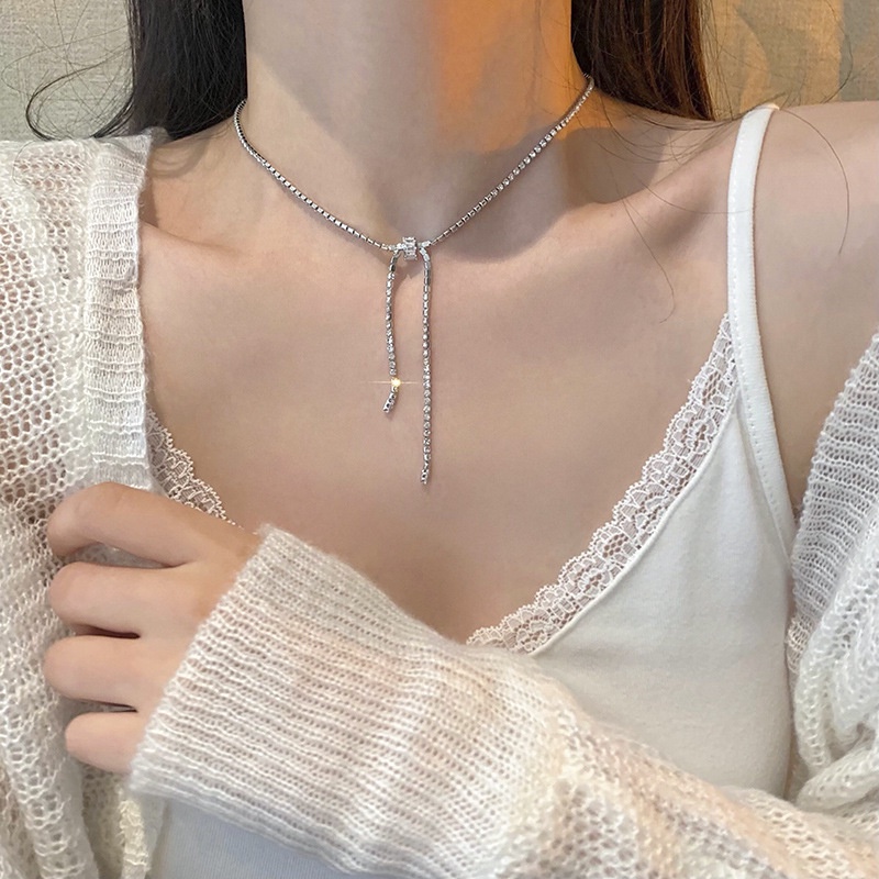 Kalung Rantai Clavicle Silver Desain Rumbai Hias Zircon Gaya Korea Untuk Wanita 2022
