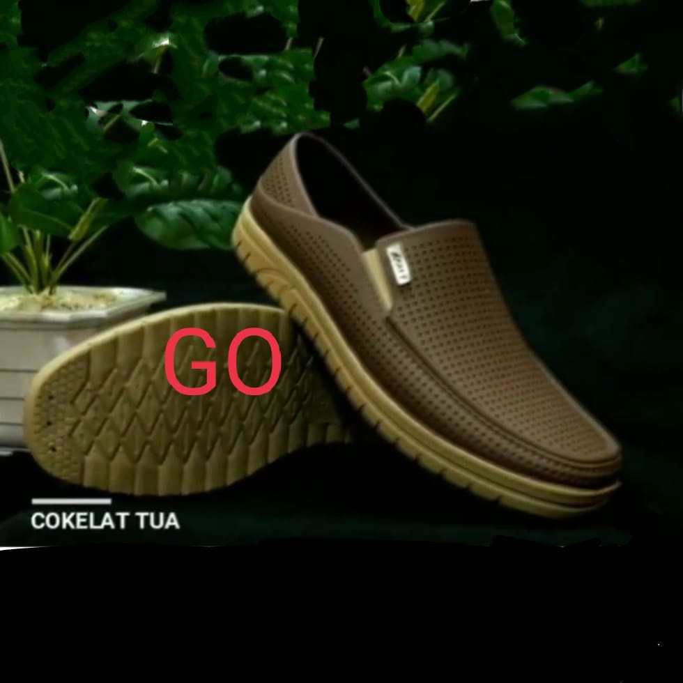 sogo ATT AWKN 596 Sepatu Pria Dewasa Sepatu Formal Tanpa Tali Bahan Karet Nyaman Dan Ringan