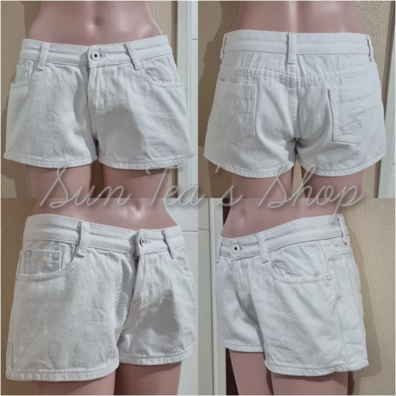 White denim basic sexy casual jeans shorts.