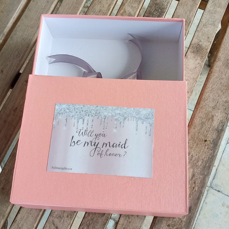 

BRIDESMAID BOX / BOX HAMPERS / GIFT BOX 20x25x8