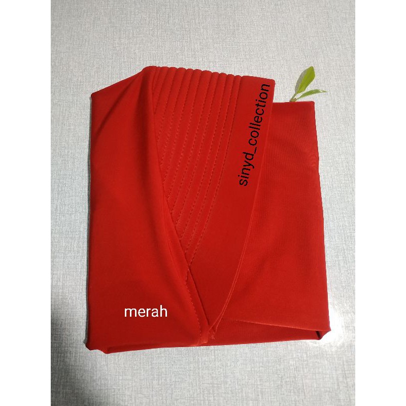bergo sport pendek  terbaru-Merah cabe