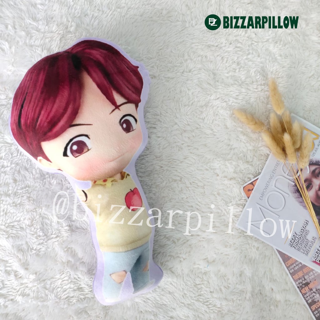 Bizzarpillow Bantal Karakter BTS Army size M BZ111