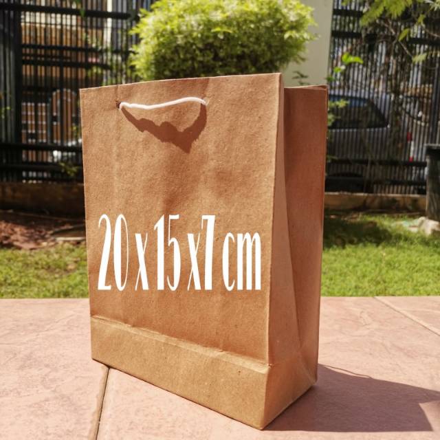 

Paperbag mini polos 20x15x7cm