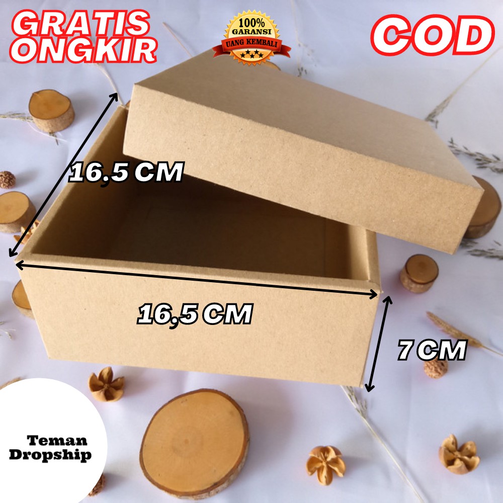 

KARDUS HAMPERS KOTAK KADO GIFT BOX KADO KOTAK HAMPERS SIZE 16,5X16,5X7CM-TUTUP ATAS