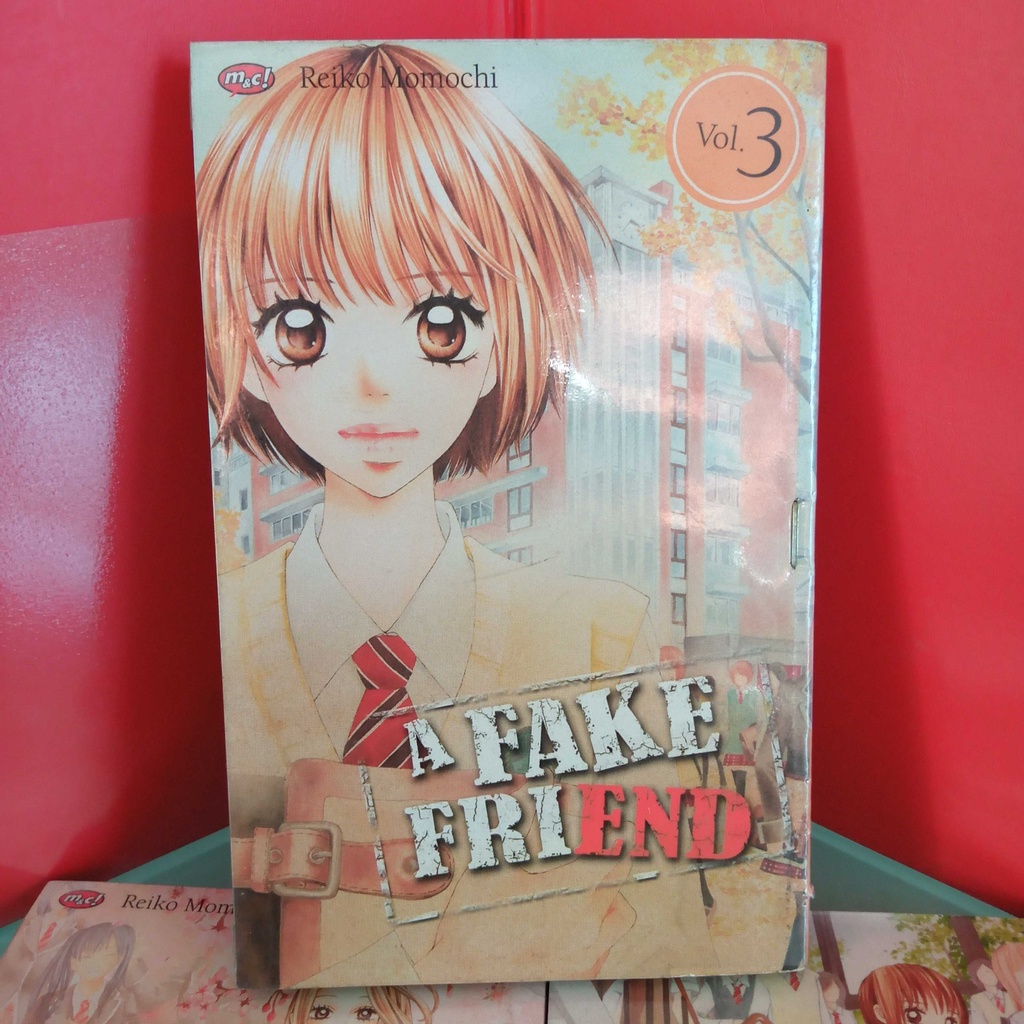 KOMIK a fake friend by reiko momochi 1-3