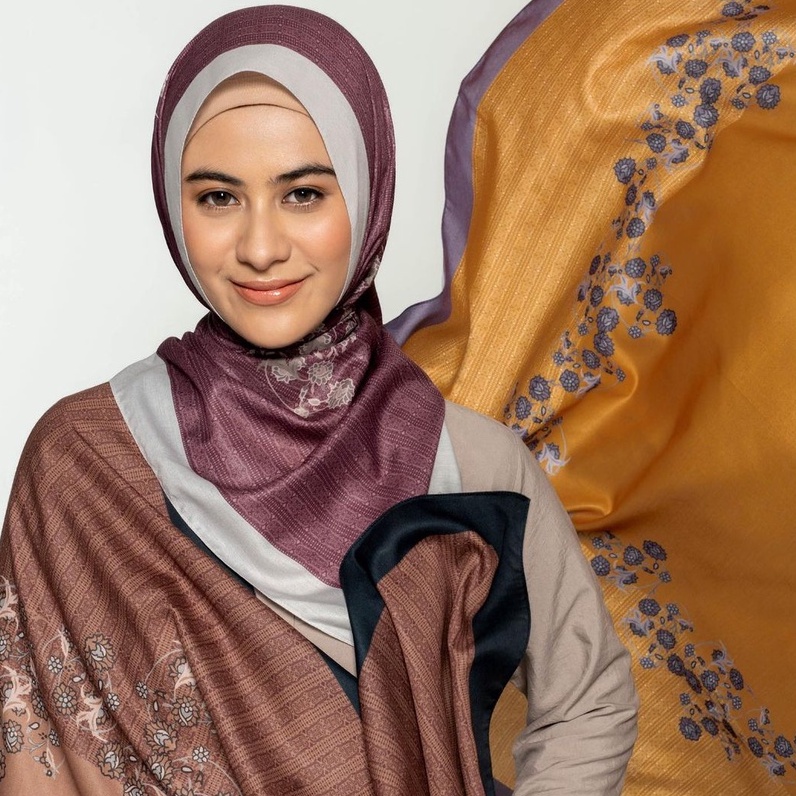 ELZATTA KERUDUNG HIJAB JILBAB SEGI EMPAT SEGIEMPAT MOTIF VOAL PREMIUM KAILA KAIMANA