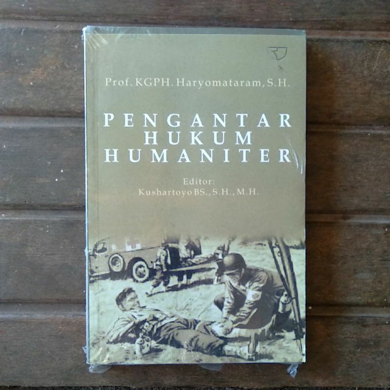 

Buku Pengantar Hukum Humaniter Prof KGHP Haryomataram Rajagrafindo