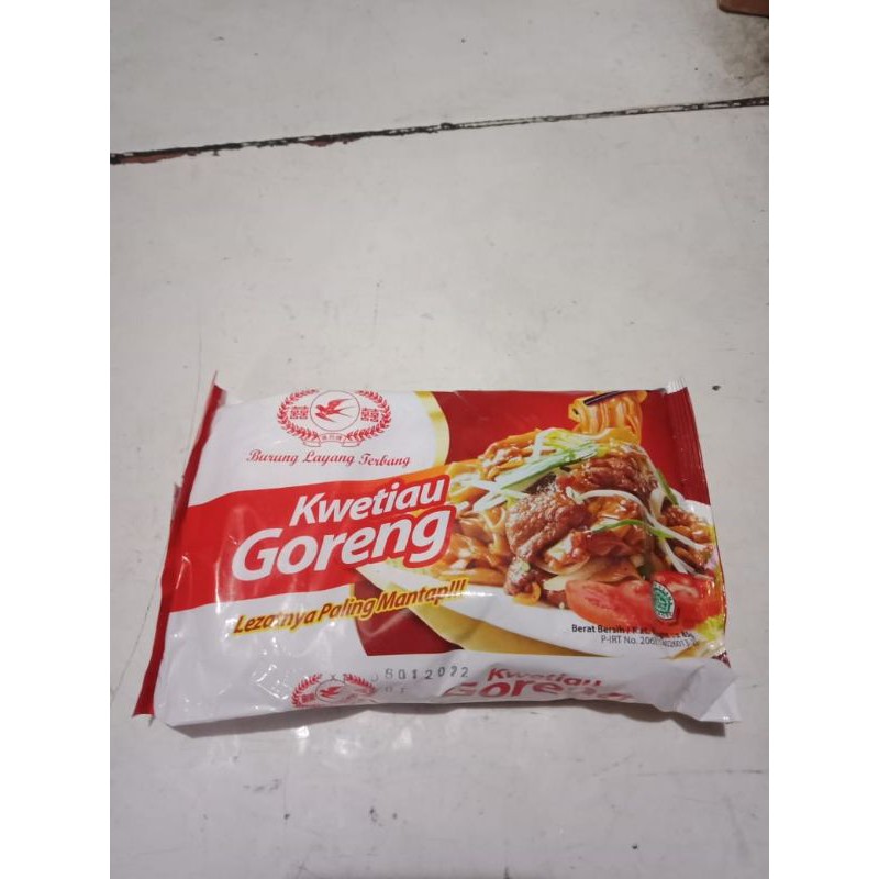

kwetiaw instant goreng