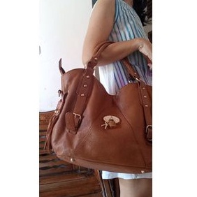 Capacci sling/handbag  tas kulit preloved talpan rantai