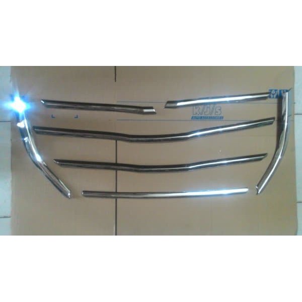 List Grill Grand Innova 7pcs Samping dan tengah Chrome