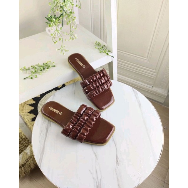 Jual Sandal Elegan FLW-010 (RUNDOM) | Shopee Indonesia