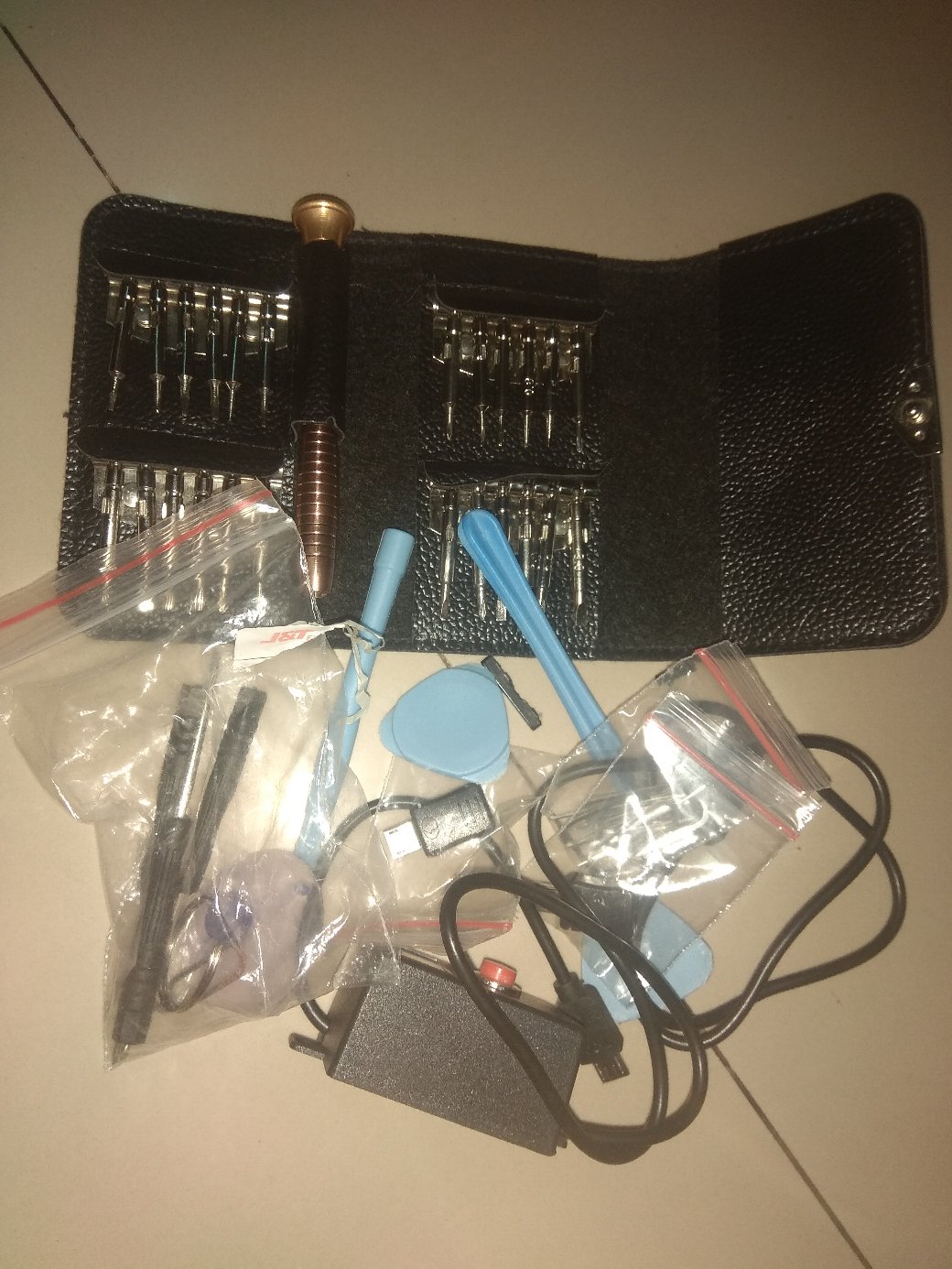 Jarum Tusuk Pembuka Slot Kartu Sim Smartphone