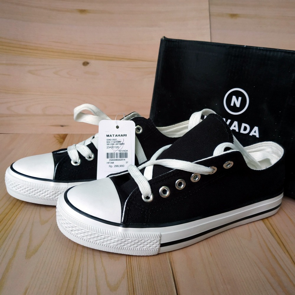 NEVADA LM708BK Sepatu Sneakers Skate ALL STAR Wanita Hitam Casual Santai Original Matahari 100%